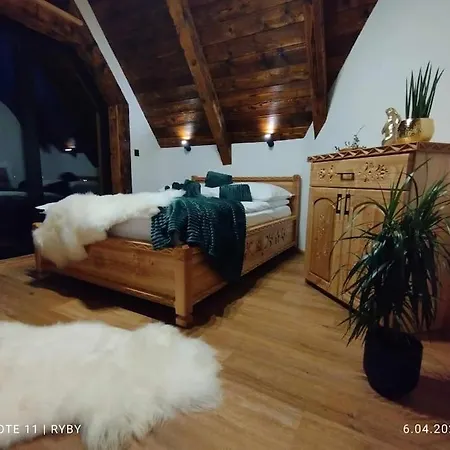 Holiday home Tatra Homes Z Jacuzzi *
