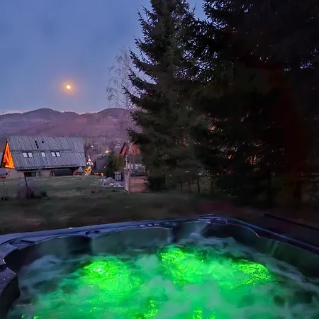 Nyaraló Tatra Homes Z Jacuzzi Kościelisko